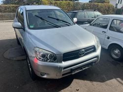 Silber Gebraucht 2007 Toyota RAV4 Travel SUV | 5.199 € (Superpreis)