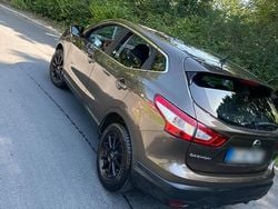 Gold Gebraucht 2014 Nissan Qashqai SUV | 7.999 € (Fairer Preis)