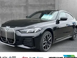 Saphirschwarz metallic Gebraucht 2025 BMW i4 M Sport Limousine | 56.990 € (Etwas zu teuer)