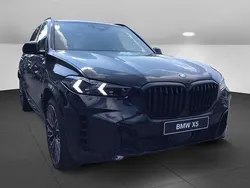 Black sapphire Neu 2025 BMW X5 M Sport SUV | 124.390 €