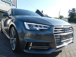 Grau Gebraucht 2018 Audi A4 Sport Kombi | 22.800 € (Fairer Preis)