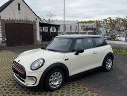 Beige Gebraucht 2015 Mini One D Kleinwagen | 7.200 € (Fairer Preis)
