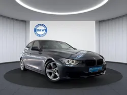 Grau Gebraucht 2012 BMW 320 Comfort Edition Limousine | 10.399 € (Fairer Preis)