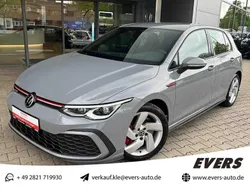 Grau Gebraucht 2023 VW Golf VIII GTI Limousine | 32.450 € (Fairer Preis)