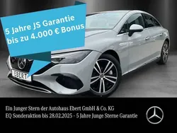 Manufaktur lack alpingrau uni Gebraucht 2024 Mercedes EQE300 Limousine | 52.880 € (Teuer)