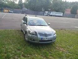 Silber Gebraucht 2007 Toyota Avensis Kombi | 3.500 € (Fairer Preis)