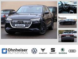 Brillantschwarz Gebraucht 2022 Audi e-tron SUV | 39.750 €