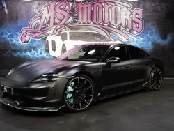 Schwarz Gebraucht 2020 Porsche Taycan Turbo Limousine | 119.900 €