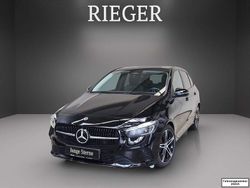 Schwarz Gebraucht 2023 Mercedes B180 Progressive Van / Kleinbus | 25.899 € (Guter Preis)