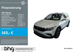 Oryxweiß perlmutteffekt Gebraucht 2024 VW Tiguan Life SUV | 30.630 € (Fairer Preis)