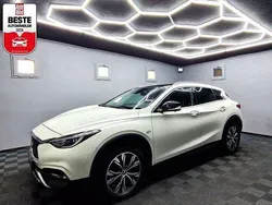 Weiß Gebraucht 2018 Infiniti QX30 Premium SUV | 19.880 €