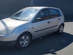 Silber Gebraucht 2004 Ford Fiesta Kleinwagen | 1.350 € (Guter Preis)