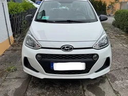Weiß Gebraucht 2019 Hyundai i10 Select Kleinwagen | 7.400 € (Guter Preis)