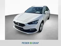 Weiss Gebraucht 2022 Seat Leon Kombi | 18.490 € (Fairer Preis)