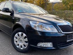Schwarz Gebraucht 2011 Skoda Octavia Family Kombi | 5.300 € (Superpreis)