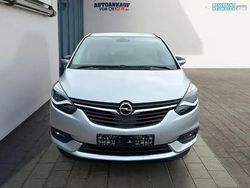 Silber Gebraucht 2017 Opel Zafira Edition Van / Kleinbus | 11.780 € (Fairer Preis)