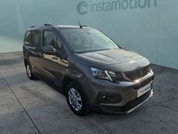 Grau Gebraucht 2020 Peugeot Rifter Allure Van / Kleinbus | 22.290 € (Fairer Preis)