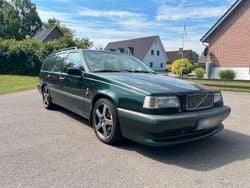Grün Gebraucht 1995 Volvo 850 Kombi | 10.000 €
