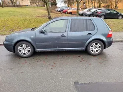 Grün Gebraucht 2003 VW Golf IV Kombi | 1.300 € (Guter Preis)