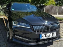 Schwarz Gebraucht 2020 Skoda Superb SportLine Kombi | 24.300 € (Guter Preis)