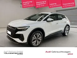 Gletscherweiß metallic Gebraucht 2022 Audi Q4 e-tron Basis SUV | 32.419 € (Etwas zu teuer)