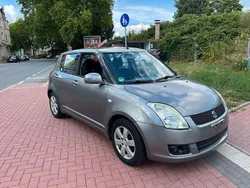 Silber Gebraucht 2009 Suzuki Swift Snow Limousine | 2.990 € (Fairer Preis)