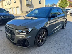 Grau Gebraucht 2020 Audi A1 Sportback S-Line Kleinwagen | 22.900 € (Fairer Preis)