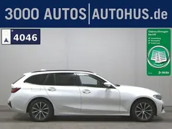 Weiss Gebraucht 2022 BMW 318 Sport Line Kombi | 18.690 € (Superpreis)