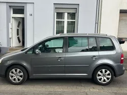 Silber Gebraucht 2005 VW Touran Highline Van / Kleinbus | 3.400 € (Etwas zu teuer)
