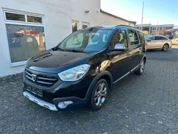 Schwarz Gebraucht 2016 Dacia Lodgy Stepway Van / Kleinbus | 7.200 € (Guter Preis)