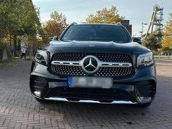 Schwarz Gebraucht 2021 Mercedes GLB200 AMG line Plus SUV | 37.000 € (Fairer Preis)