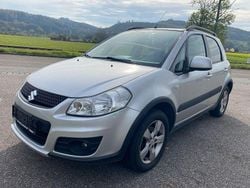 Silber Gebraucht 2011 Suzuki SX4 Club Kleinwagen | 5.500 € (Fairer Preis)