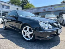 Schwarz Gebraucht 2005 Mercedes CLK320 AMG Coupé | 8.490 € (Fairer Preis)