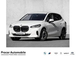 Weiß Gebraucht 2024 BMW 218 Van / Kleinbus | 28.999 € (Superpreis)