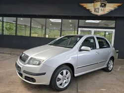 Silber Gebraucht 2006 Skoda Fabia Cool Edition Limousine | 1.950 € (Fairer Preis)