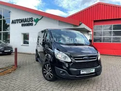 Iridiumschwarz metallic Gebraucht 2018 Ford Tourneo Custom Titanium Van | 38.990 € (Etwas zu teuer)