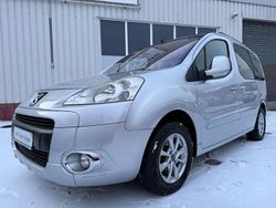 Grau Gebraucht 2010 Peugeot Partner Tepee Family Van / Kleinbus | 3.980 € (Fairer Preis)
