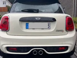 Weiß Gebraucht 2018 Mini Cooper S Pepper Kleinwagen | 18.900 € (Fairer Preis)