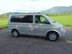 Grau Gebraucht 2008 VW T5 Van | 7.199 € (Guter Preis)