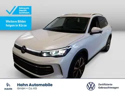 Weiß Gebraucht 2024 VW Tiguan Life SUV | 36.830 € (Fairer Preis)