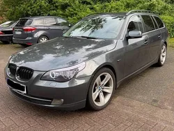 Grau Gebraucht 2009 BMW 530 Kombi | 4.200 € (Guter Preis)
