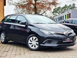 Schwarz Gebraucht 2016 Toyota Auris Touring Sports Cool Kombi | 9.800 € (Fairer Preis)