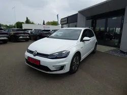 Weiß Gebraucht 2020 VW e-Golf Kleinwagen | 15.980 € (Fairer Preis)