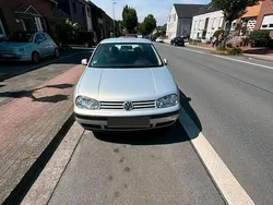 Silber Gebraucht 2000 VW Golf IV Kleinwagen | 1.550 € (Fairer Preis)