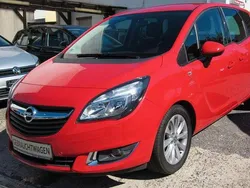 Rot Gebraucht 2016 Opel Meriva Innovation Van / Kleinbus | 13.257 € (Teuer)