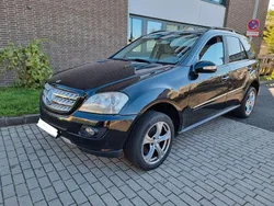 Schwarz Gebraucht 2007 Mercedes ML320 SUV | 6.500 € (Superpreis)