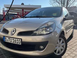 Braun Gebraucht 2006 Renault Clio II Initiale Limousine | 2.000 € (Fairer Preis)