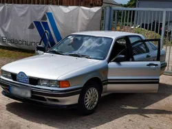 Silber Gebraucht 1990 Mitsubishi Galant Limousine | 2.000 €