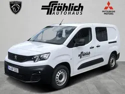 Kaolin weiß Gebraucht 2024 Peugeot Partner Van / Kleinbus | 21.390 € (Teuer)