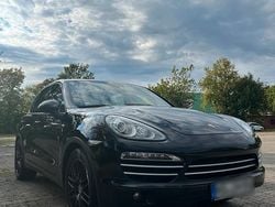 Schwarz Gebraucht 2014 Porsche Cayenne Platinum Edition SUV | 22.499 € (Guter Preis)